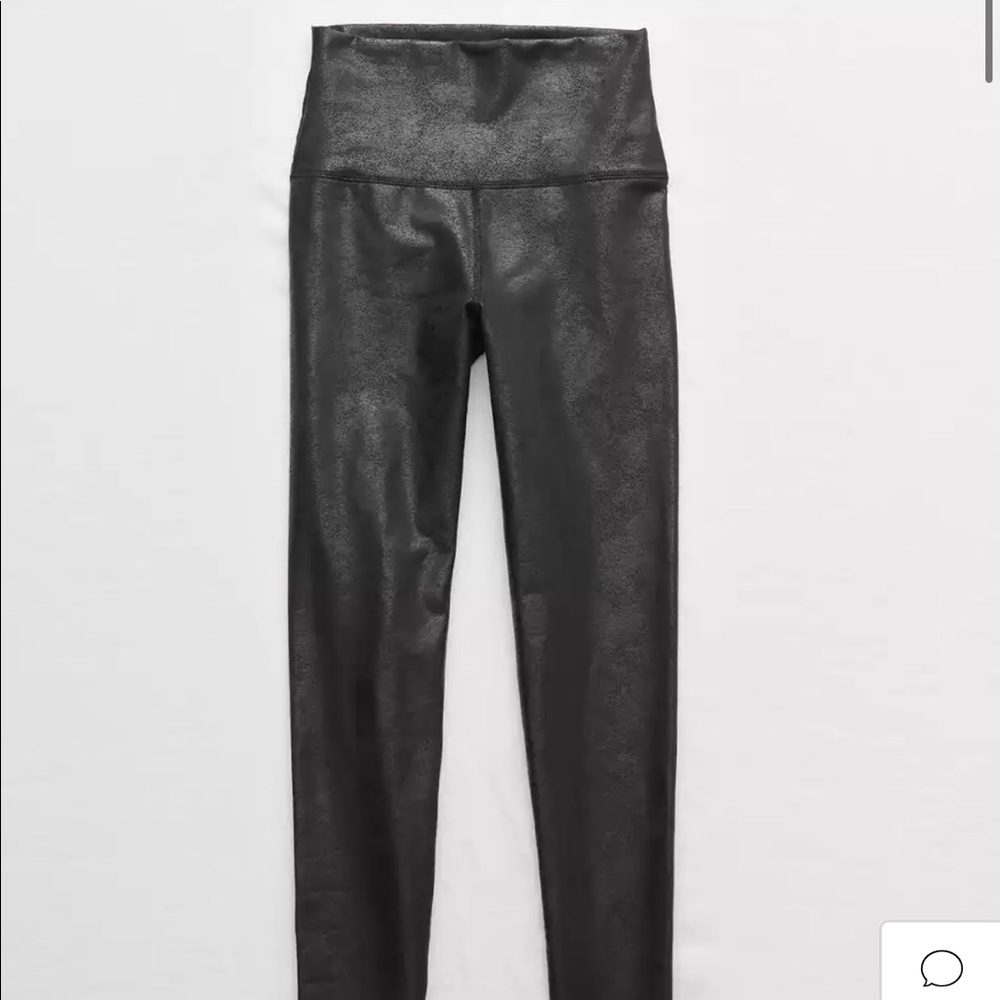 Aerie the hugger high waisted crackle leggings